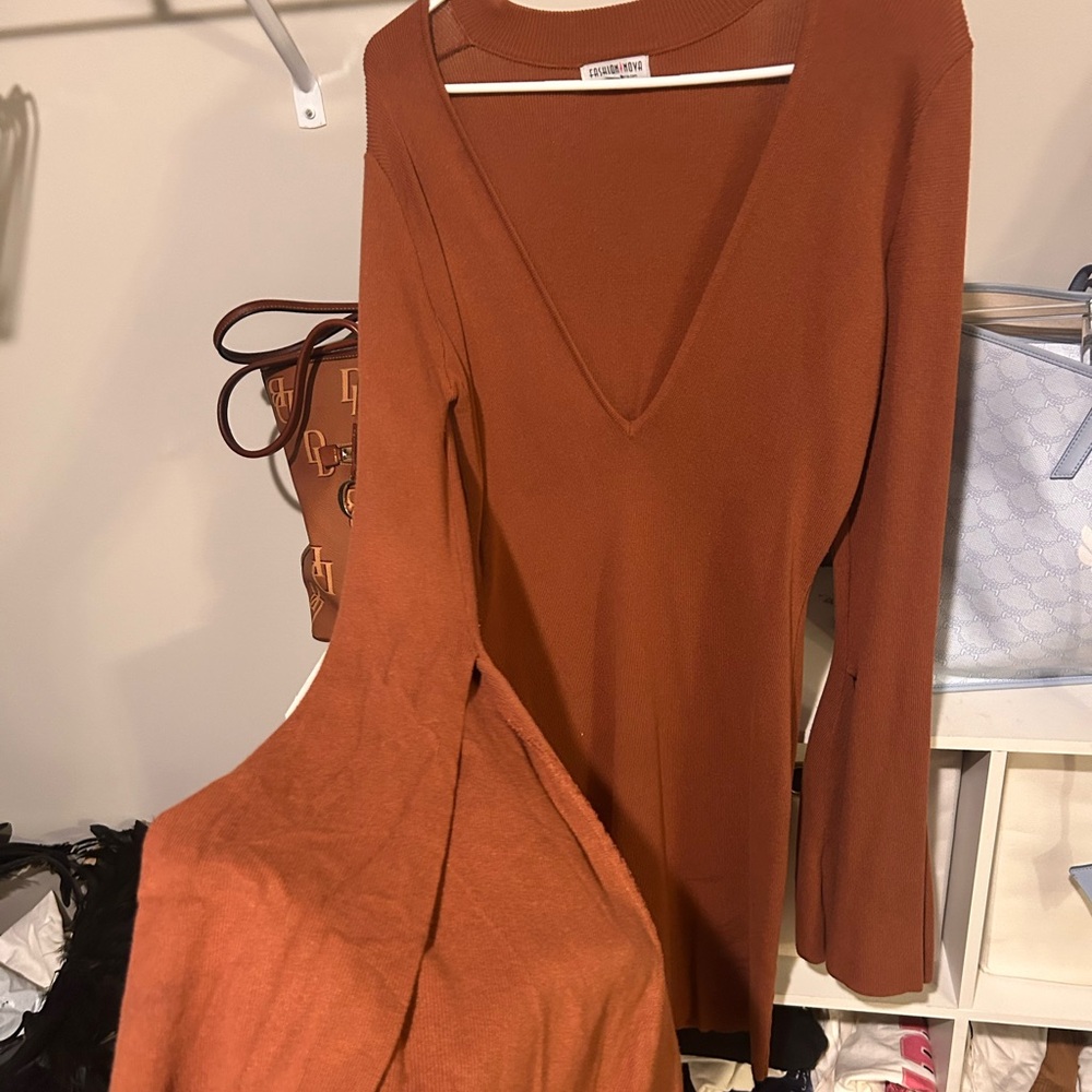 Brown V-Neck Long Sleeve Dress